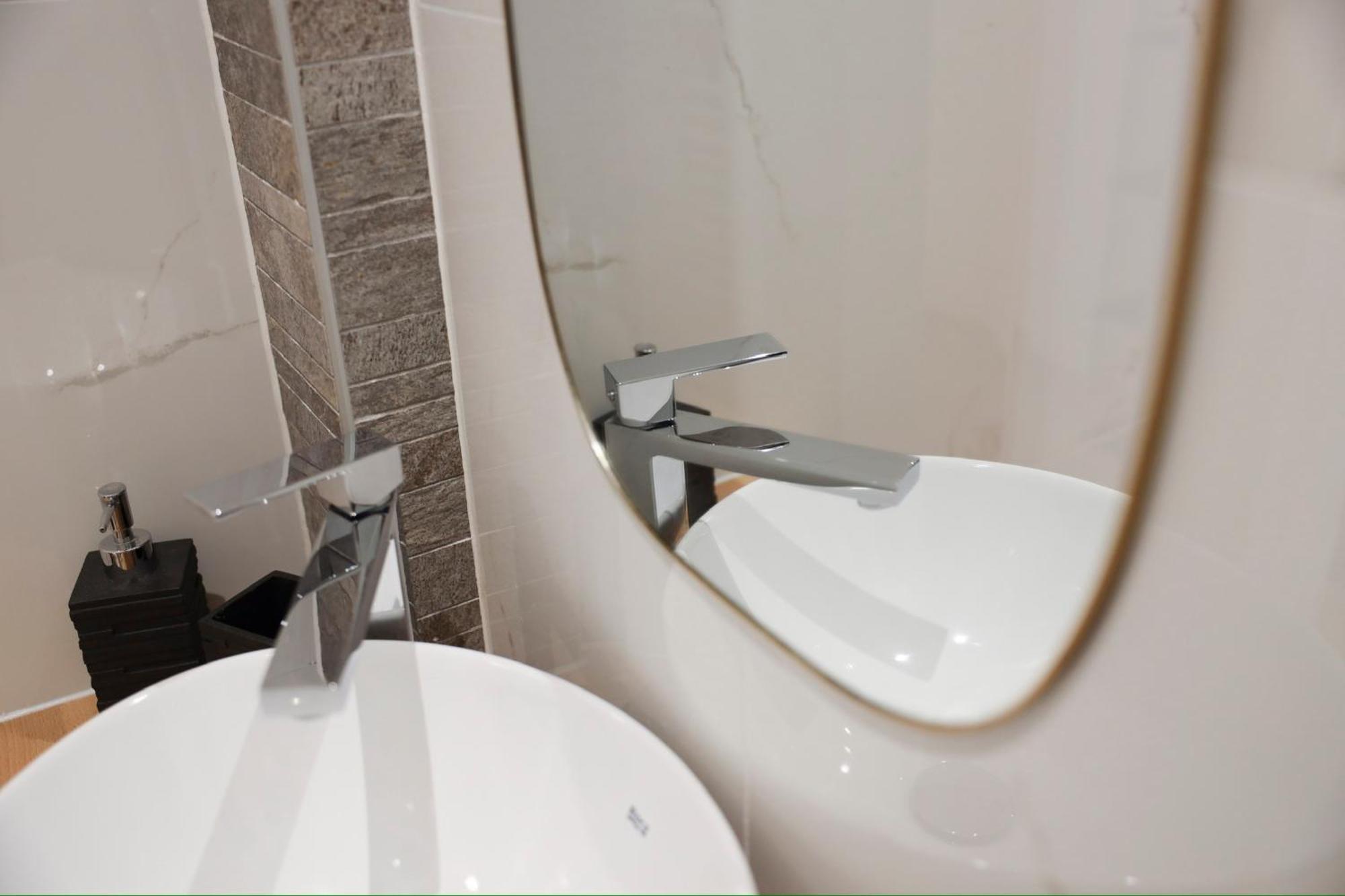 Urban Corner House Apartment Bologna Ngoại thất bức ảnh